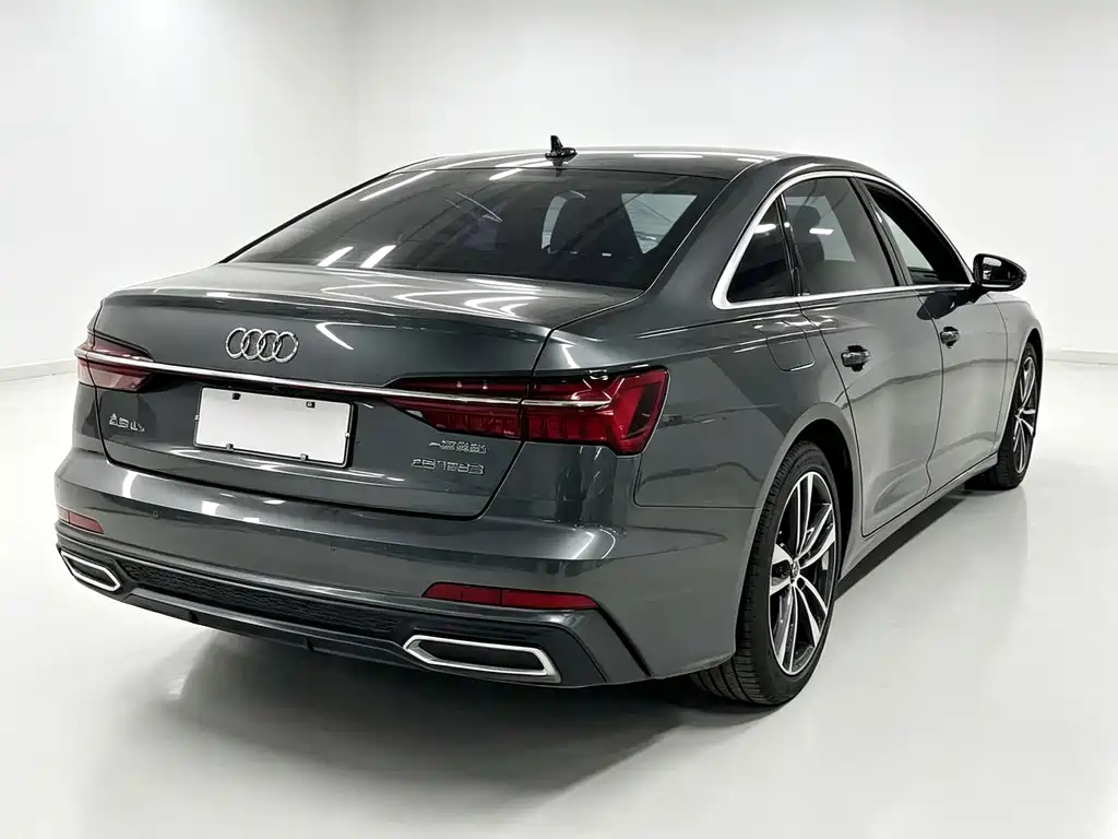 Audi A6L — фото 7