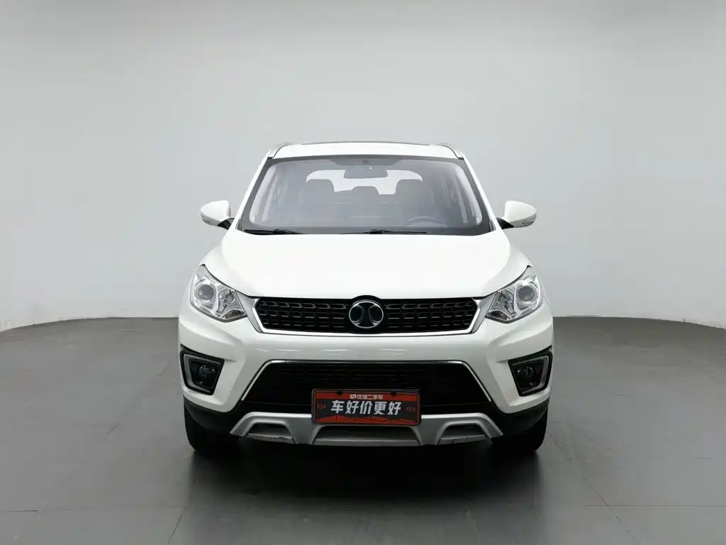 BAIC Senova X35 — фото 3