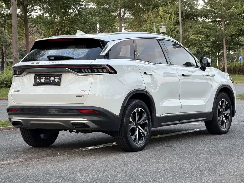 BAIC X7 — фото 9