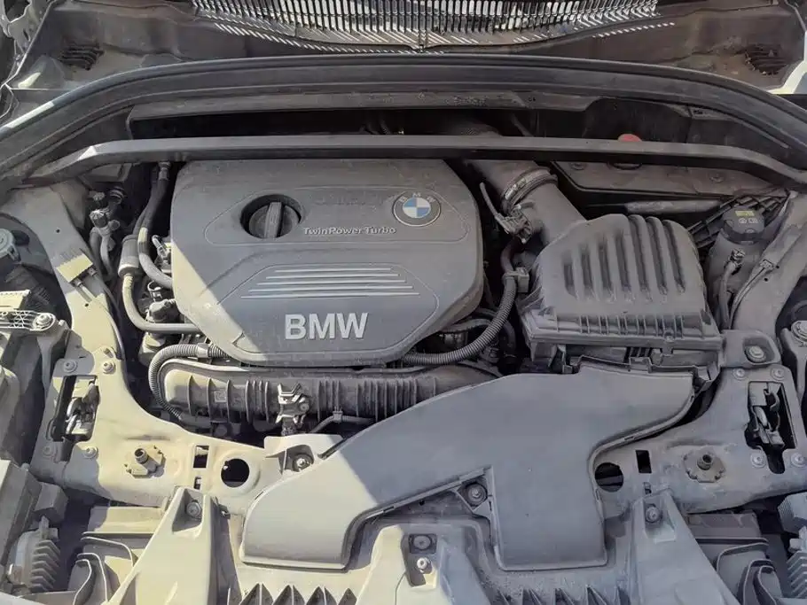 BMW X1 — фото 10