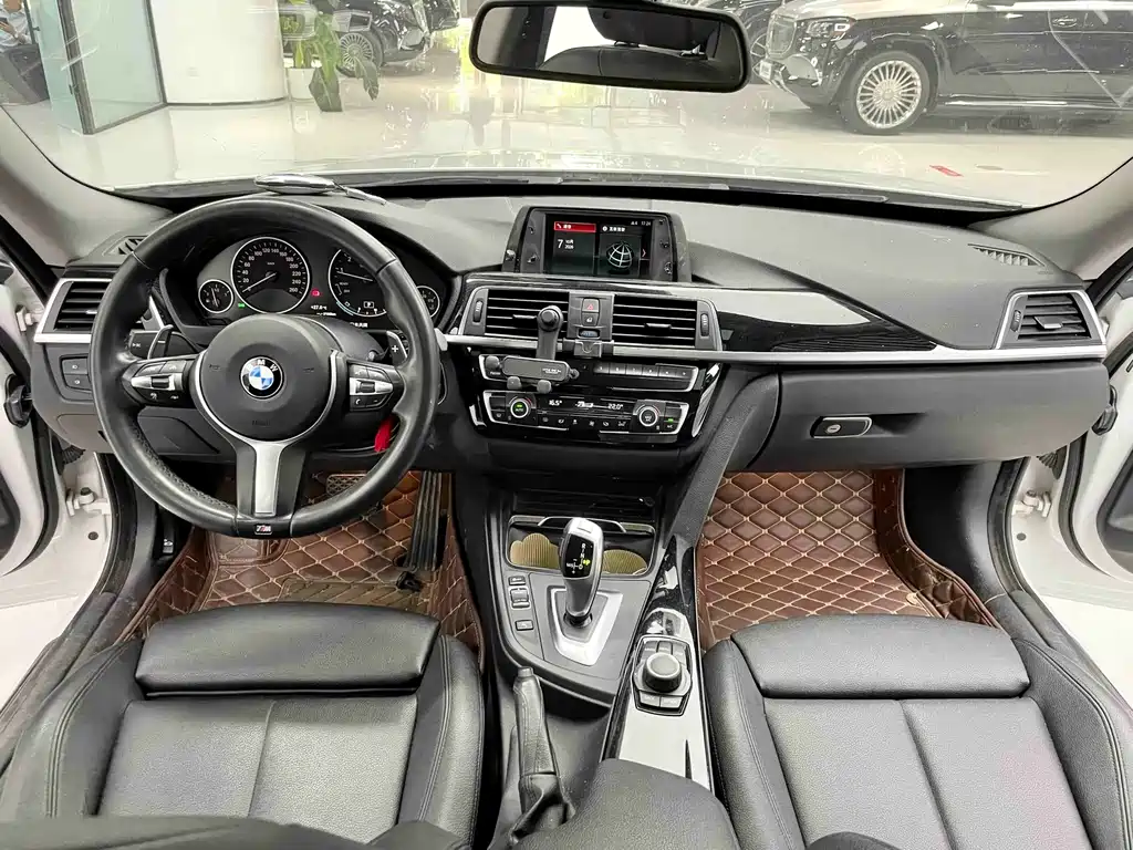 BMW 3 Series GT — фото 5