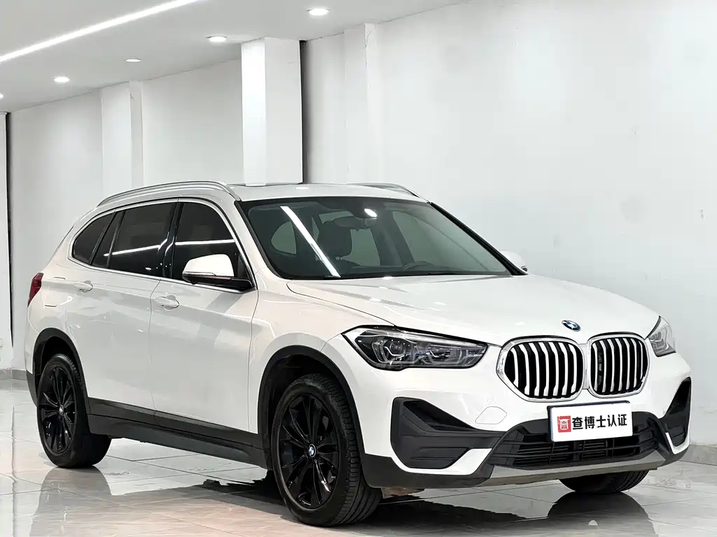 BMW X1 — фото 3