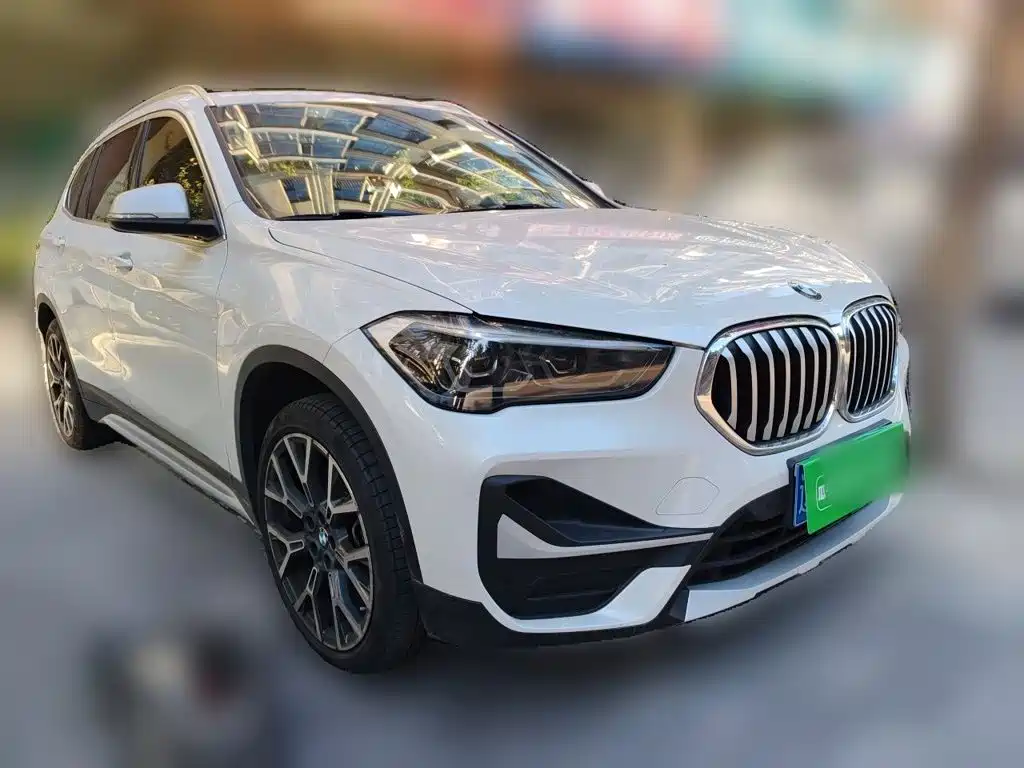 BMW X1 — фото 4