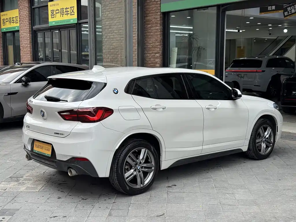 BMW X2 — фото 7