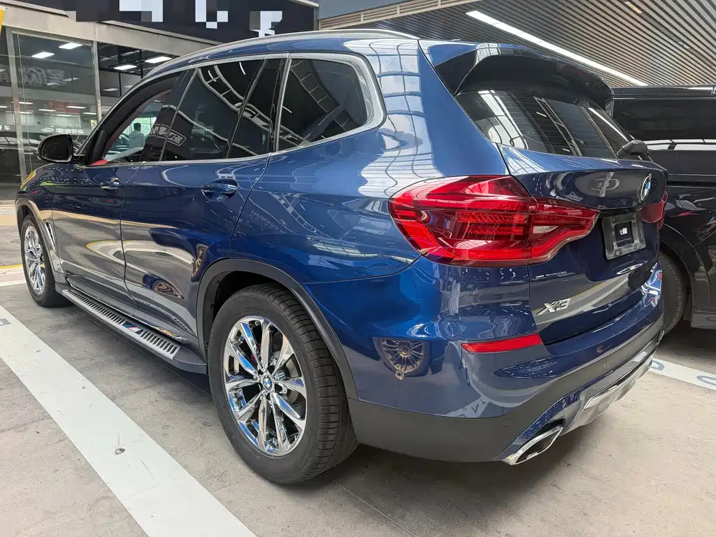 BMW X3 — фото 17