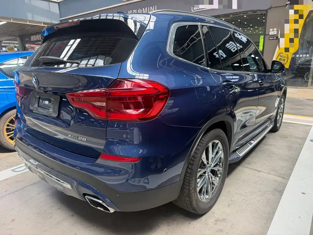 BMW X3 — фото 19