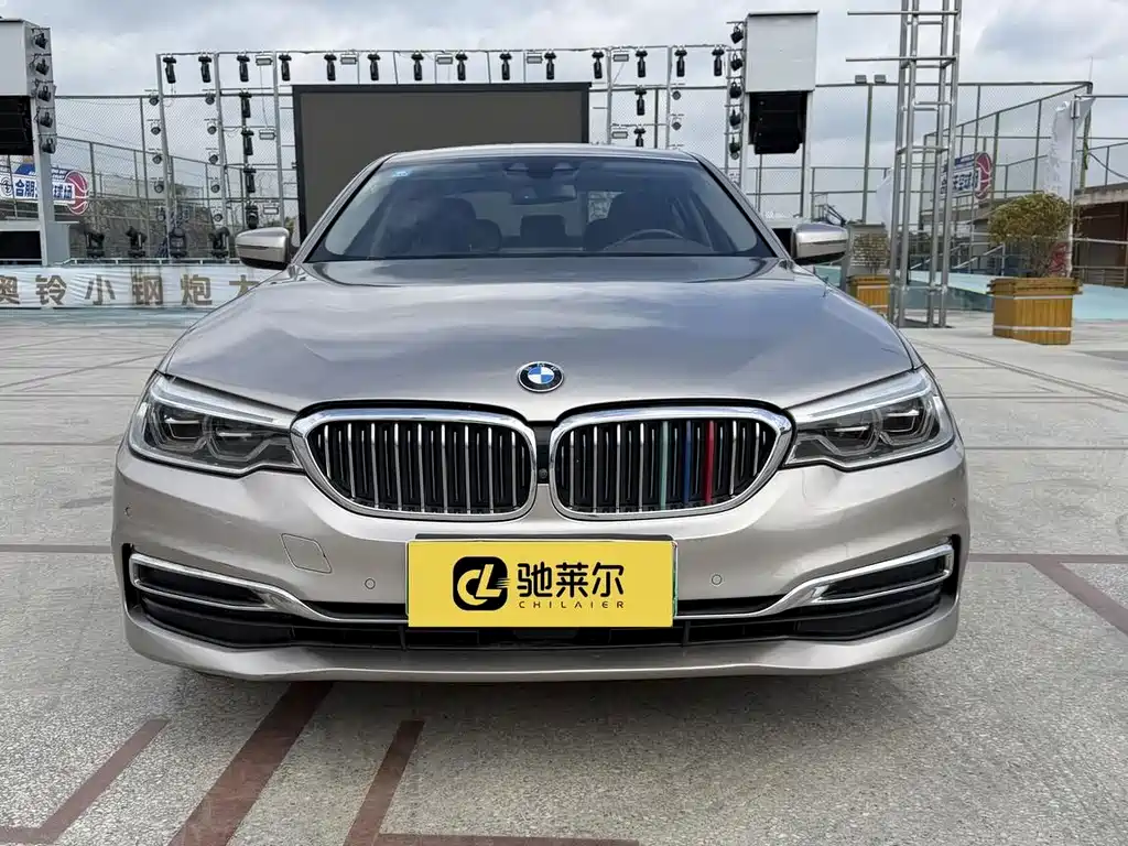 BMW 5 Series New Energy — фото 2