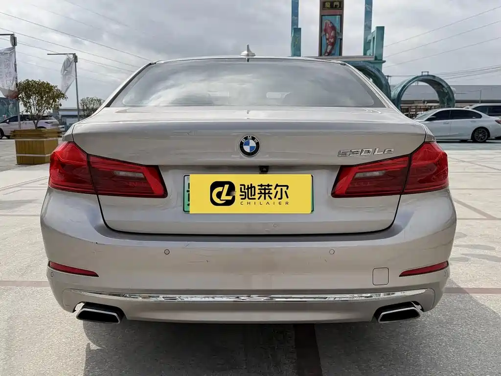 BMW 5 Series New Energy — фото 9