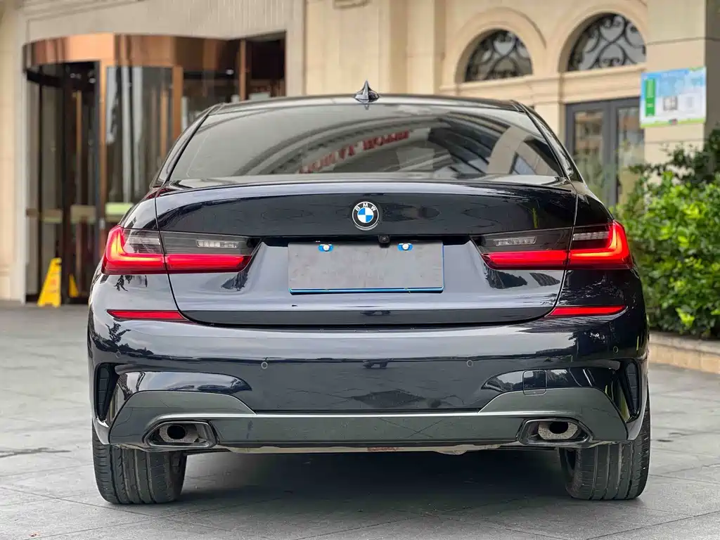 BMW 3 Series — фото 10