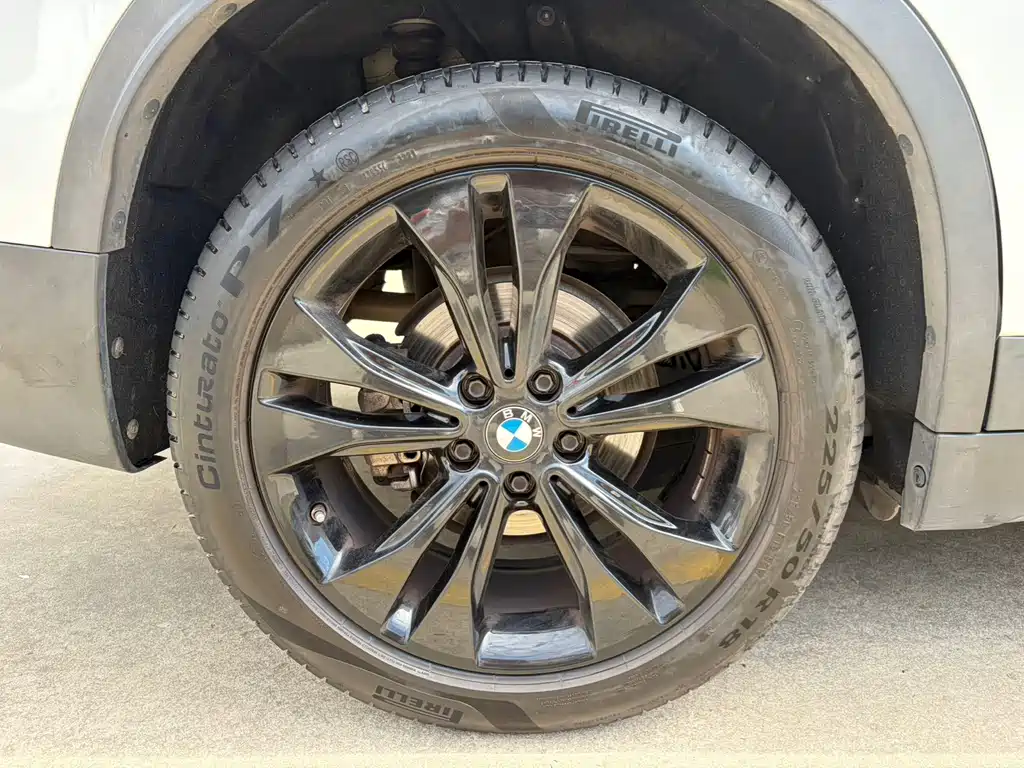 BMW X1 — фото 20
