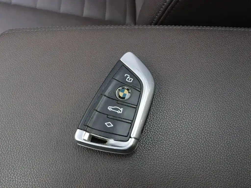 BMW 3 Series — фото 14