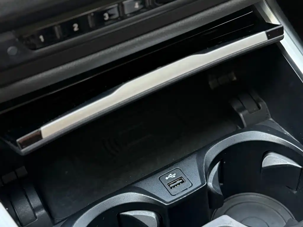 BMW 3 Series — фото 14