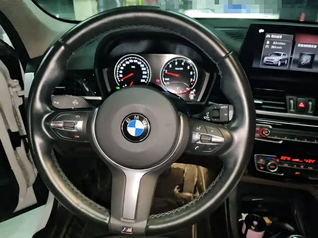 BMW X1 — фото 11