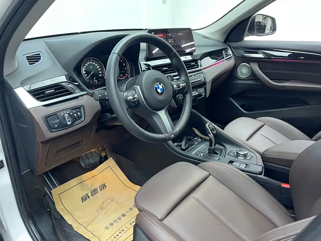 BMW X1 — фото 15