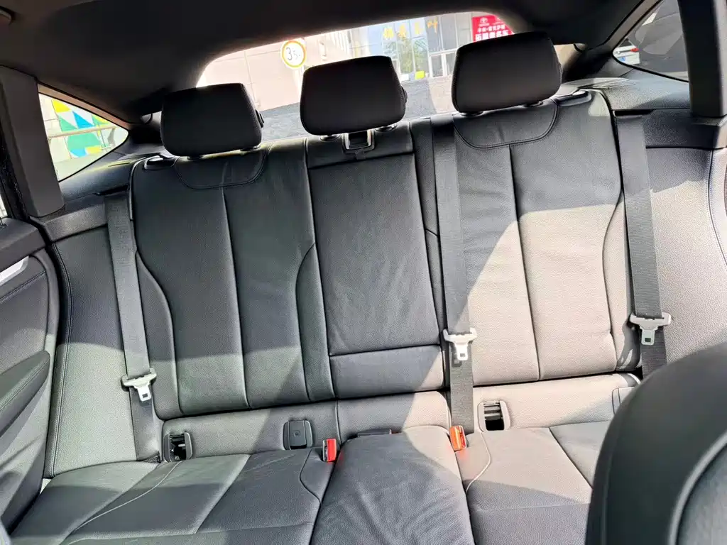 BMW 3 Series GT — фото 20
