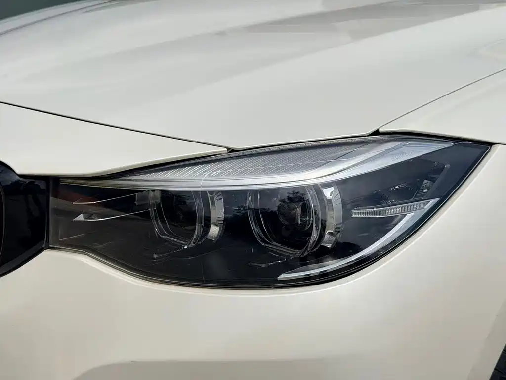 BMW 3 Series GT — фото 25