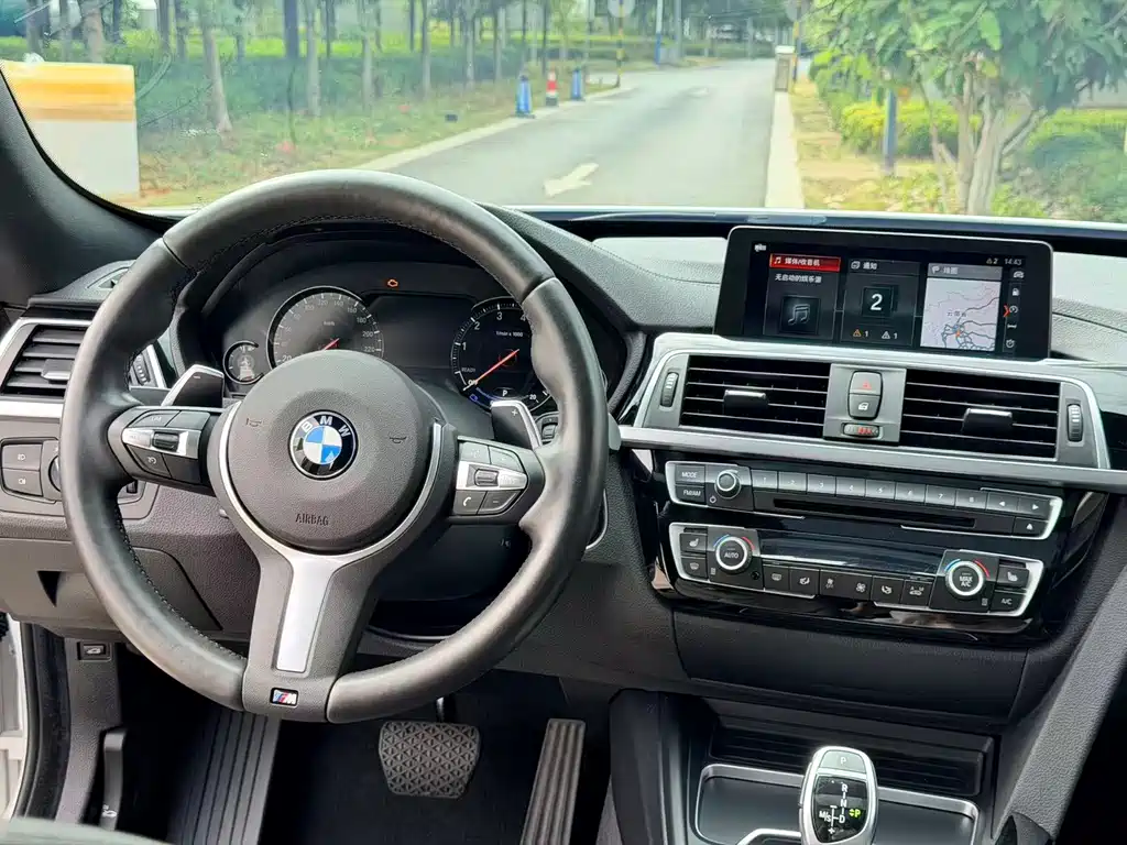 BMW 3 Series GT — фото 9