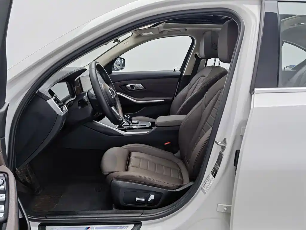 BMW 3 Series — фото 10
