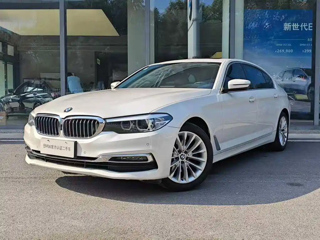 BMW 5 Series — фото 2
