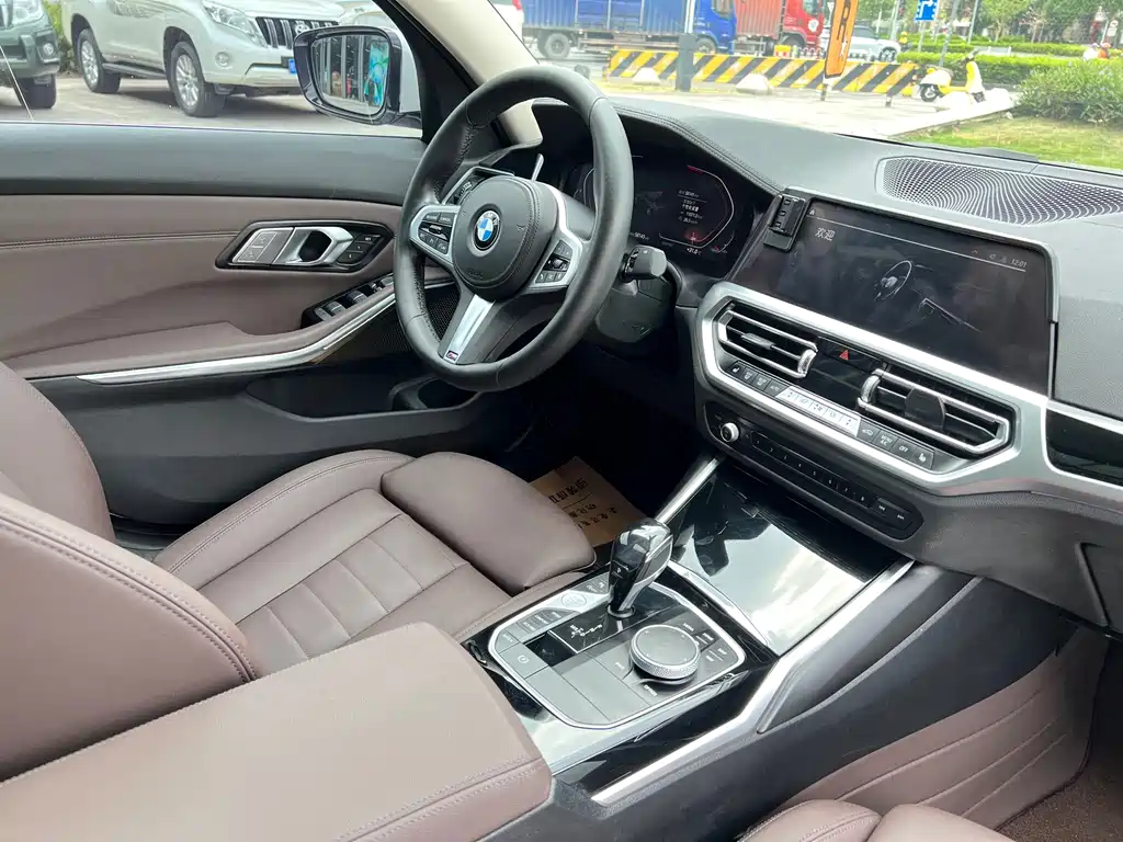 BMW 3 Series — фото 11