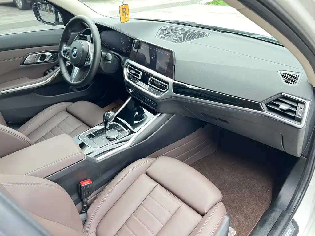 BMW 3 Series — фото 13