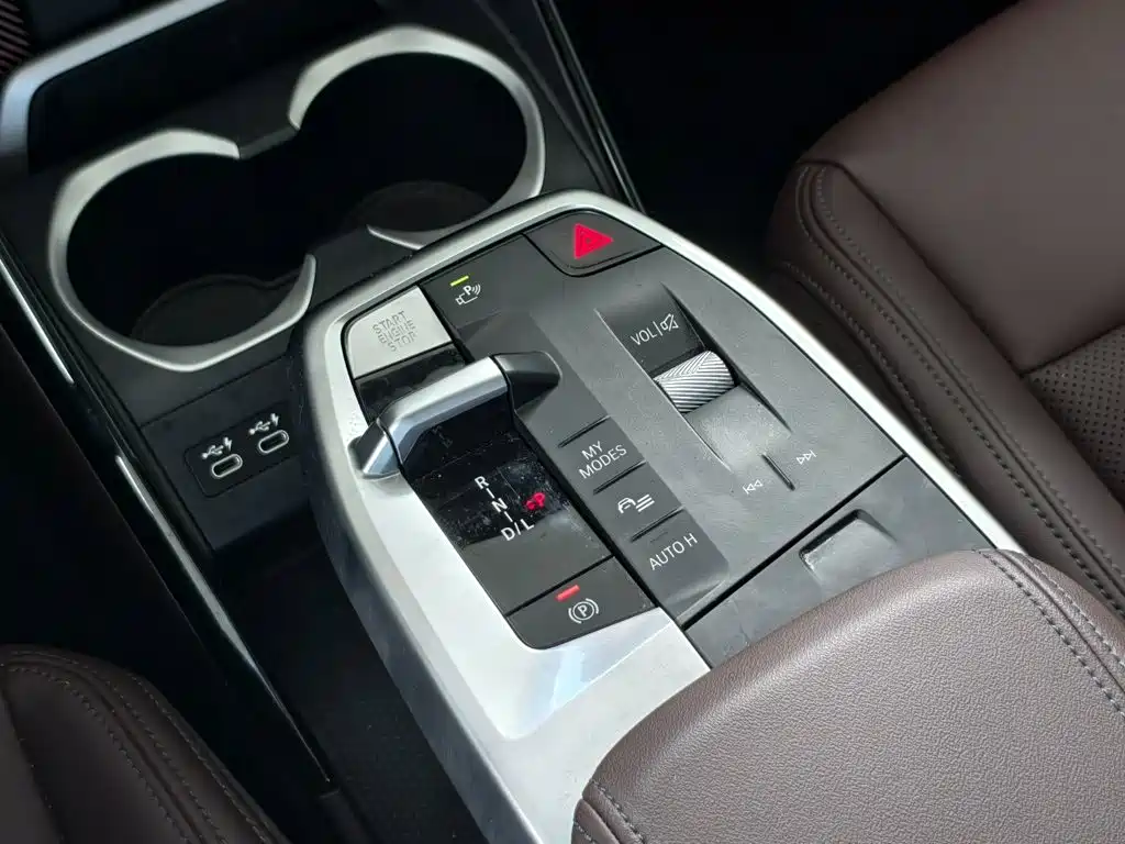 BMW X1 — фото 11