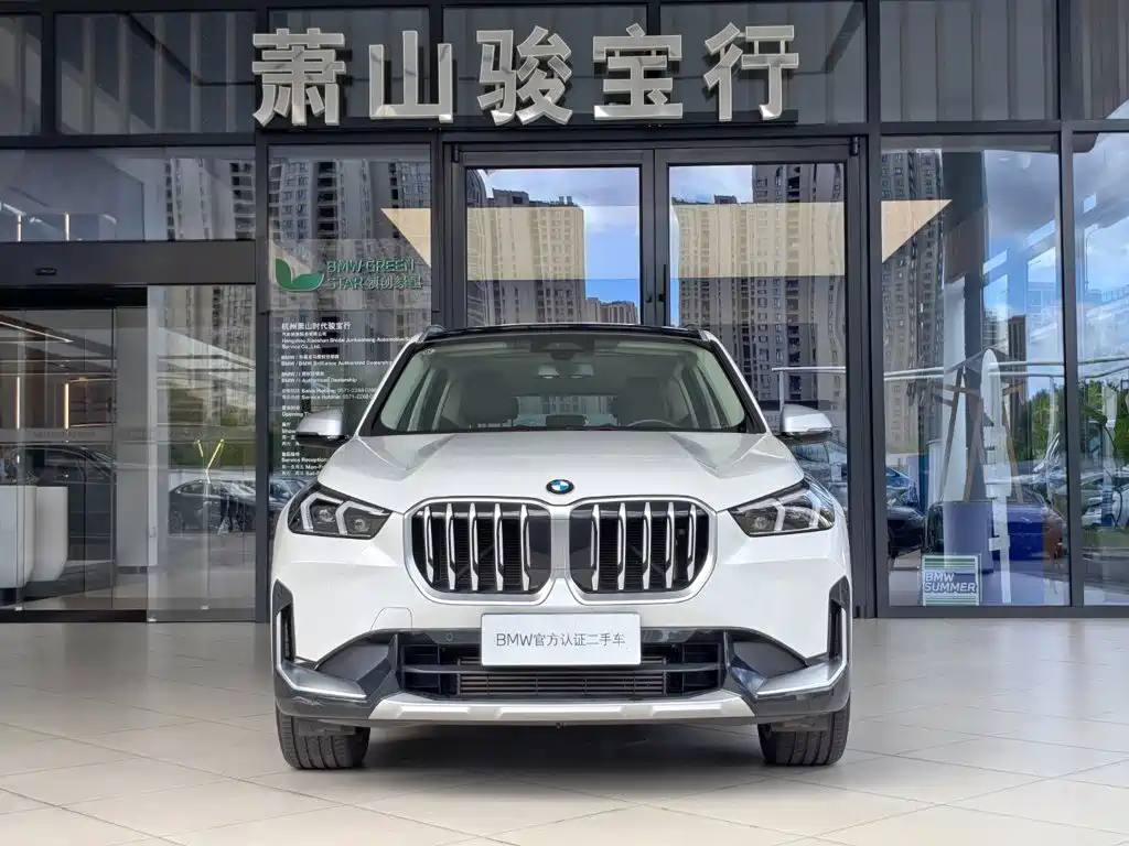 BMW X1 — фото 4