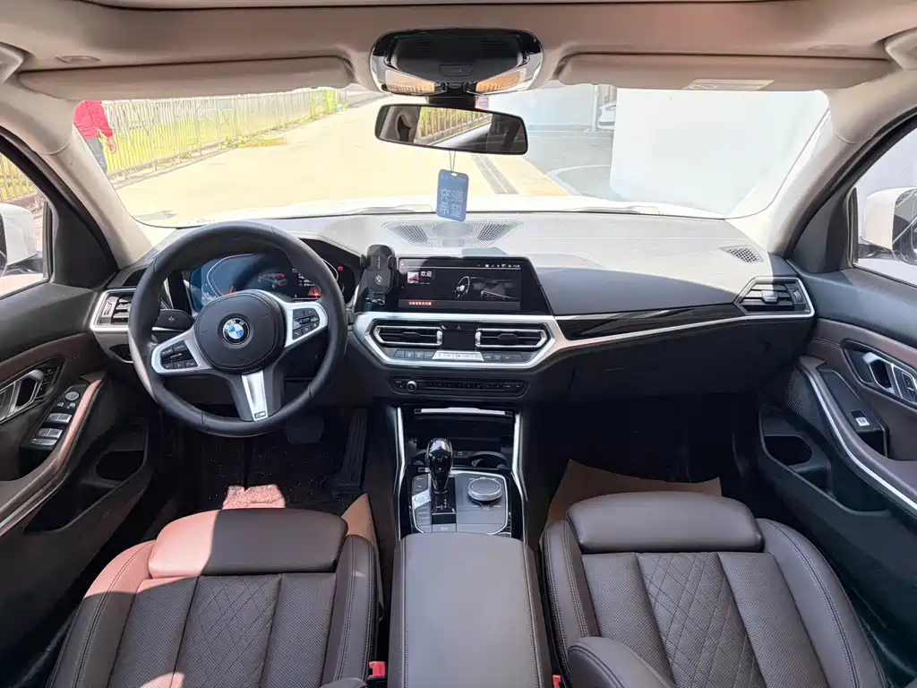BMW 3 Series — фото 11