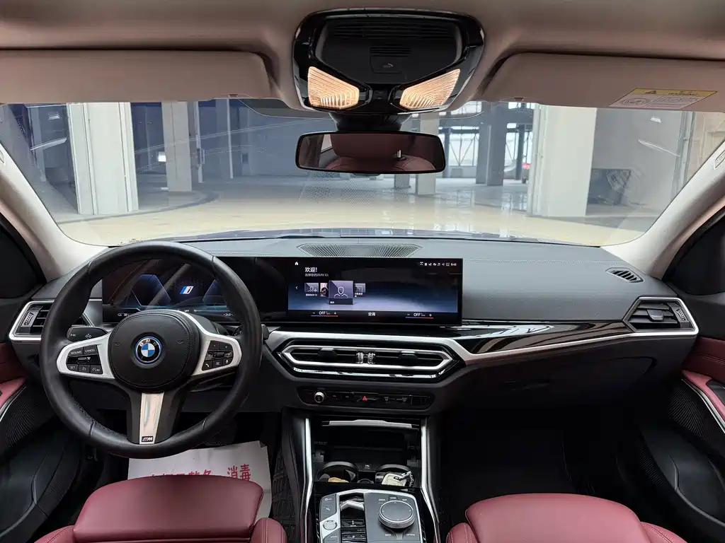 BMW i3 — фото 10