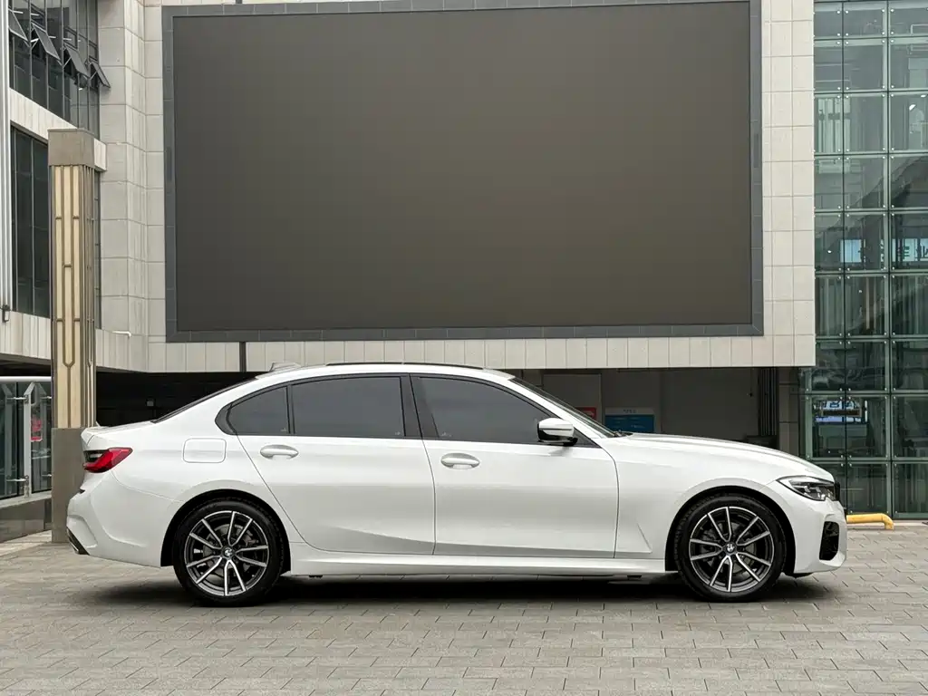 BMW 3 Series — фото 4