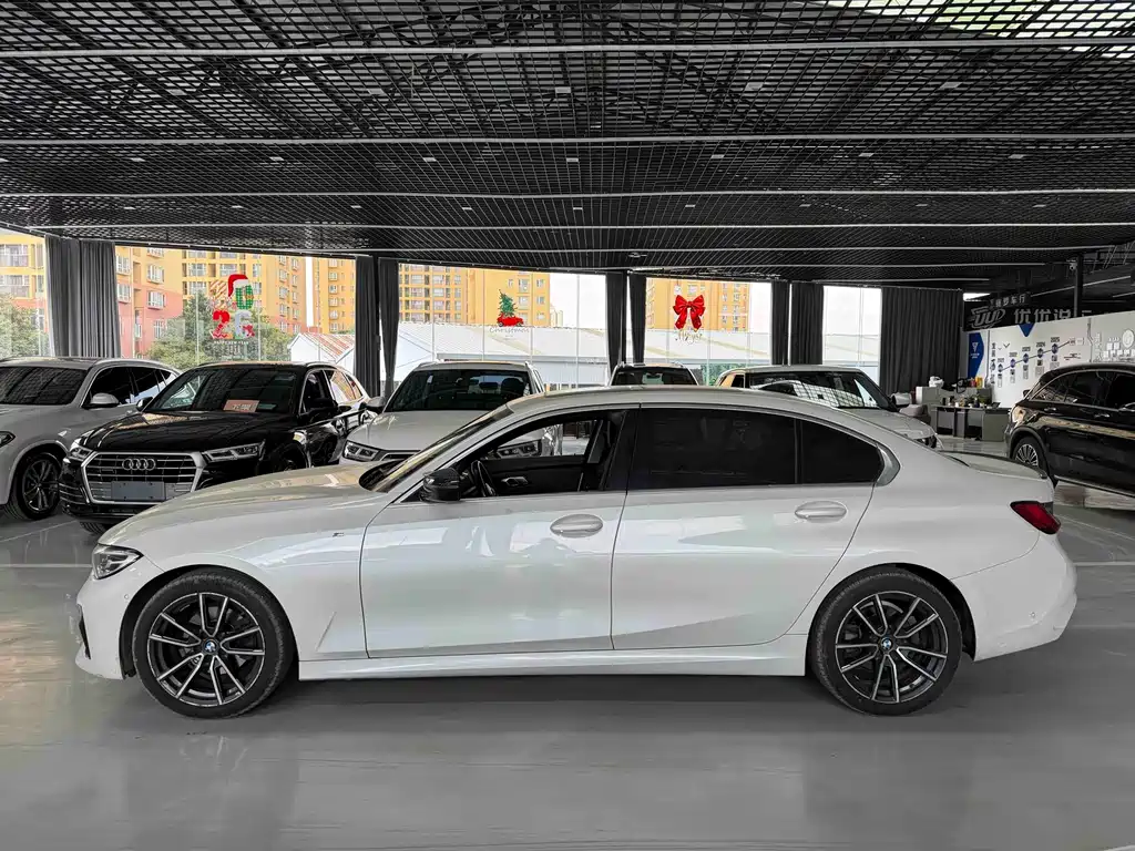 BMW 3 Series — фото 10
