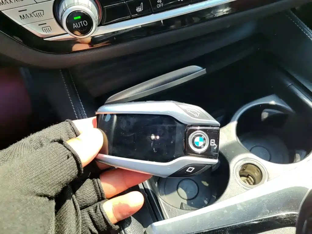 BMW 5 Series New Energy — фото 9