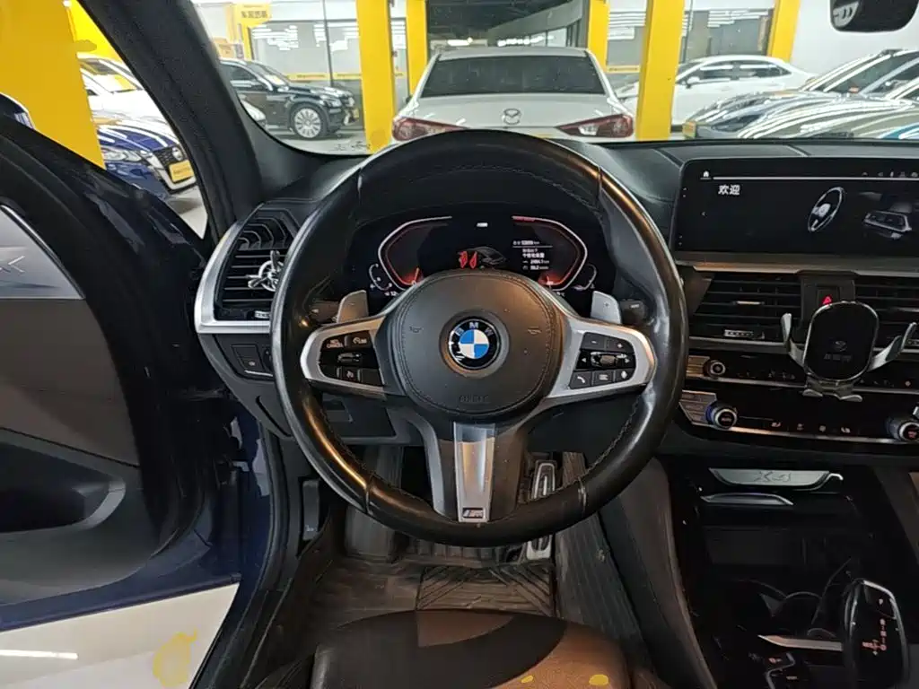 BMW X4 — фото 11