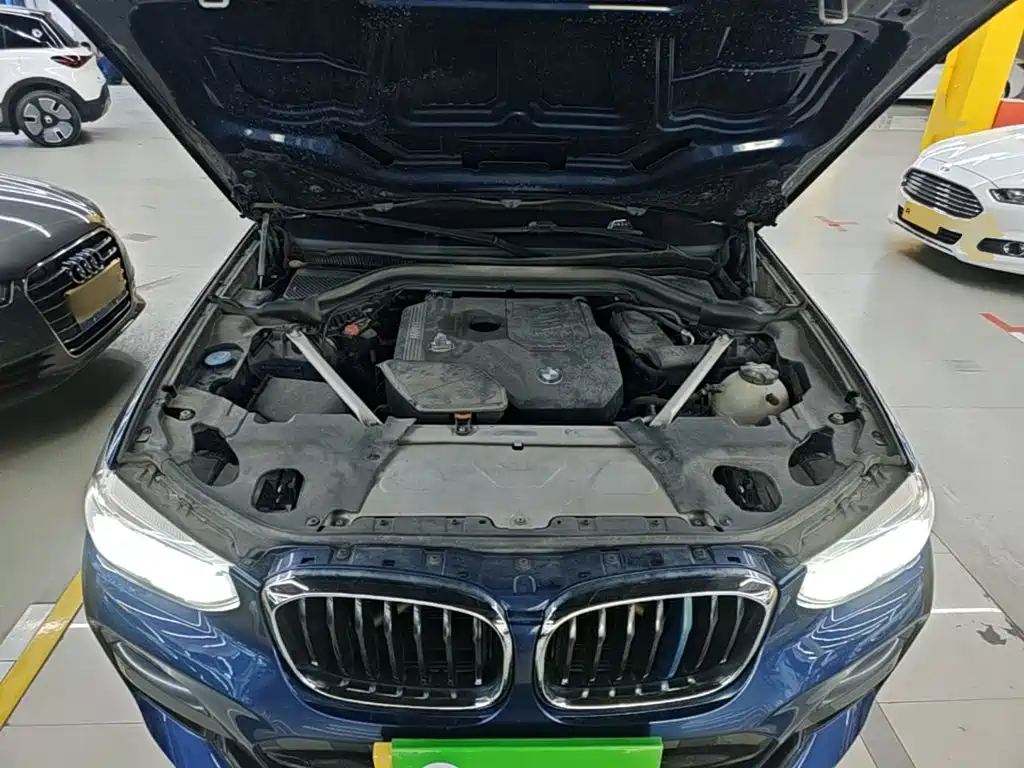BMW X4 — фото 20