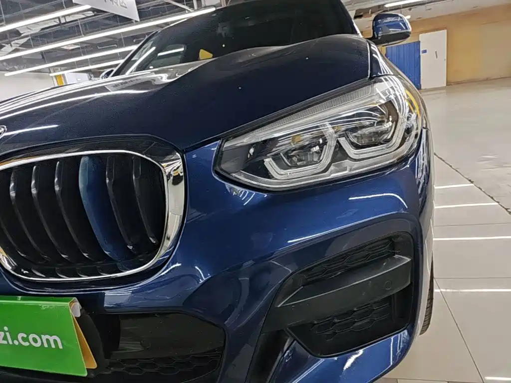 BMW X4 — фото 24