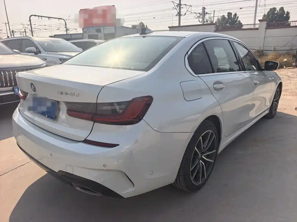 BMW 3 Series — фото 11