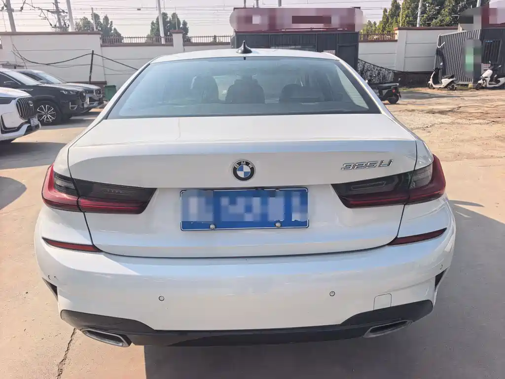BMW 3 Series — фото 10