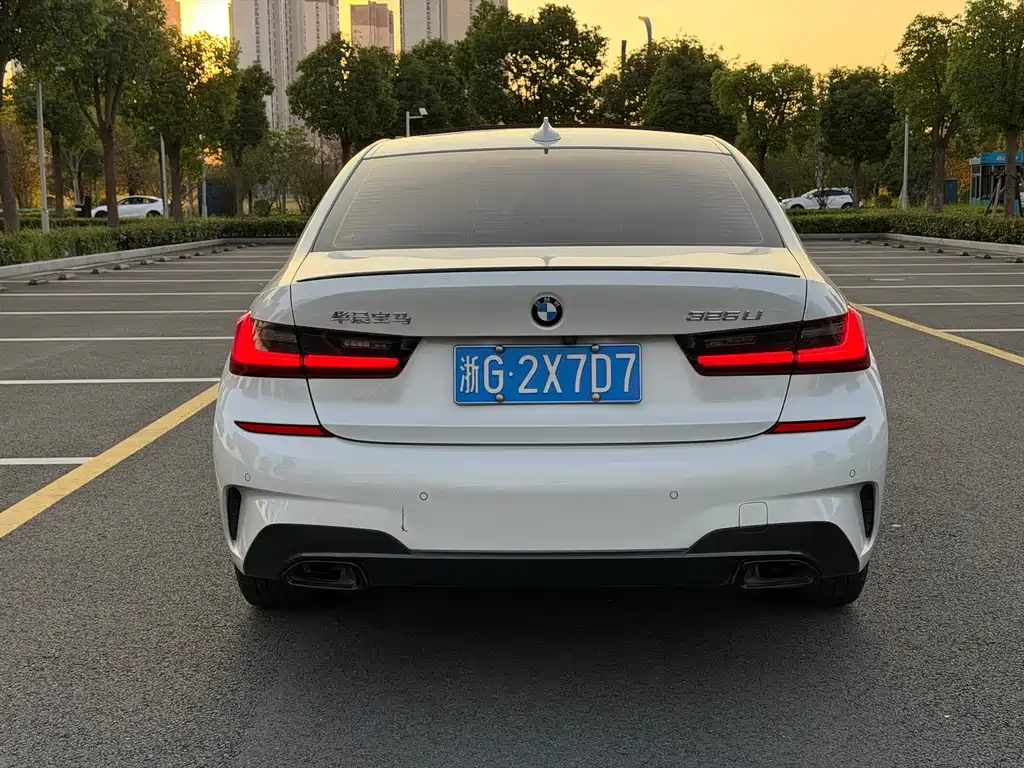 BMW 3 Series — фото 11