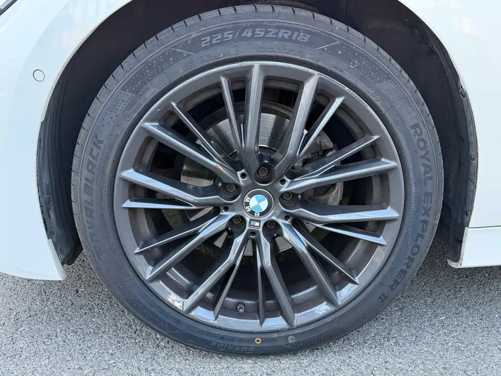 BMW 3 Series — фото 11
