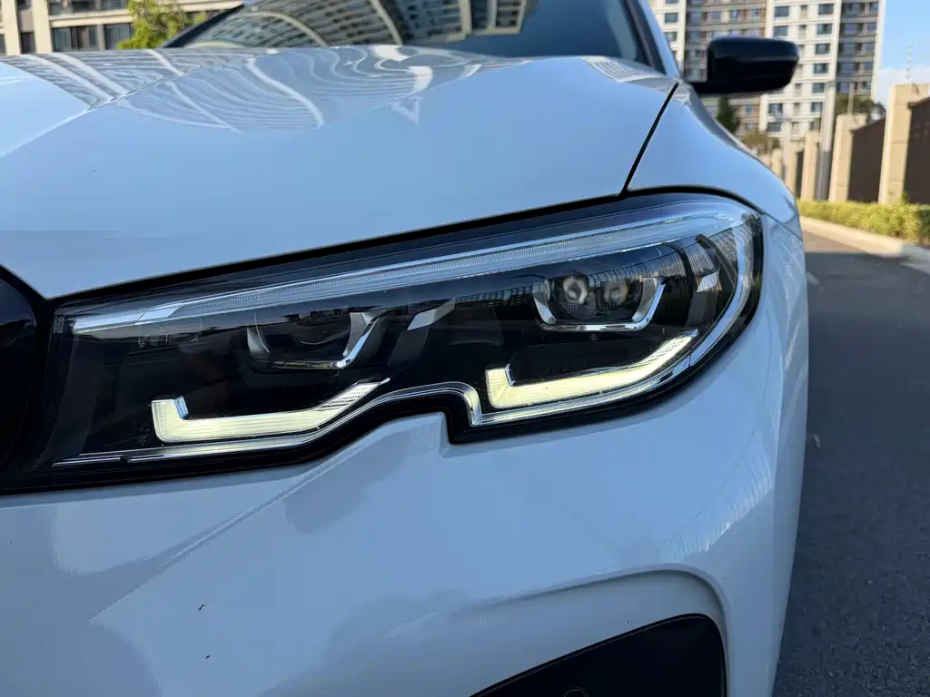 BMW 3 Series — фото 10