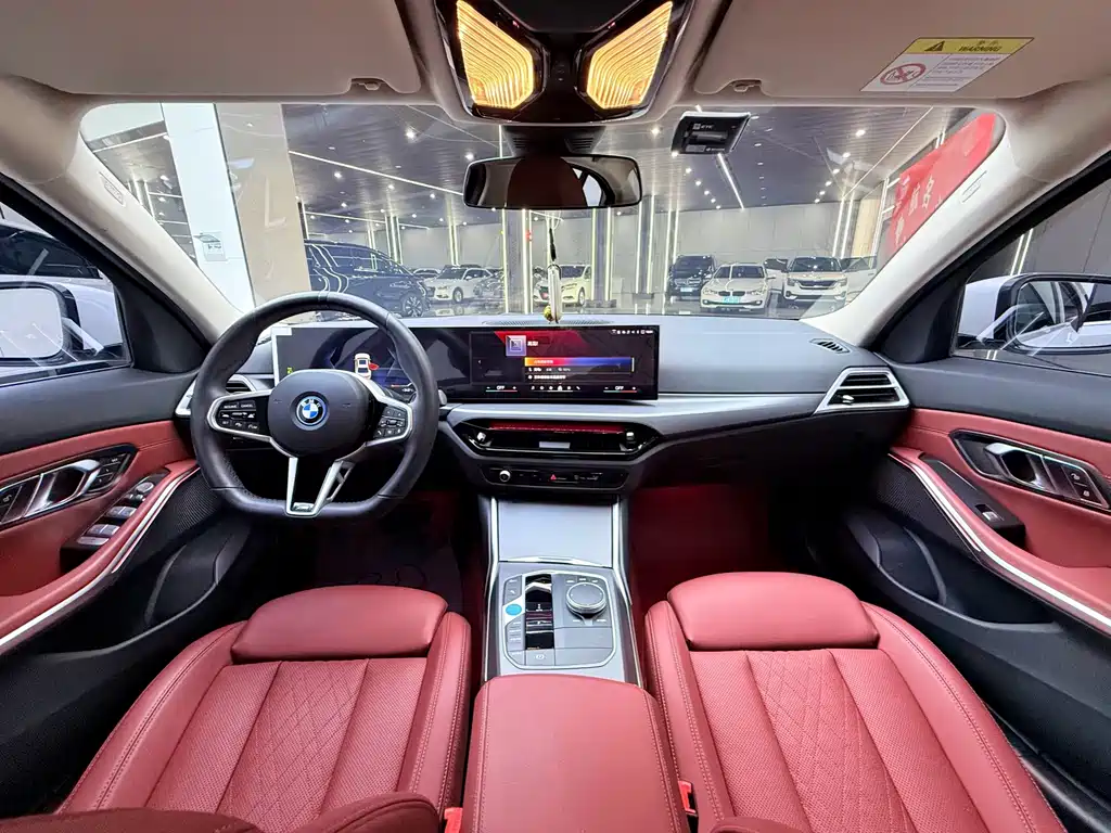 BMW i3 — фото 11