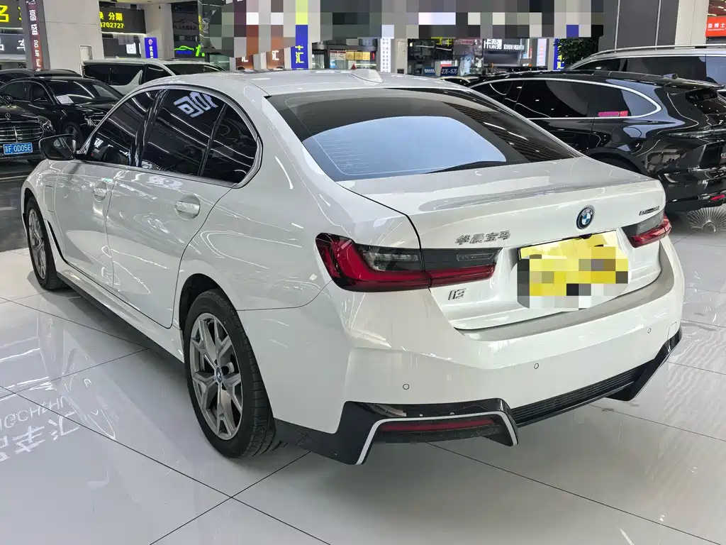 BMW i3 — фото 3
