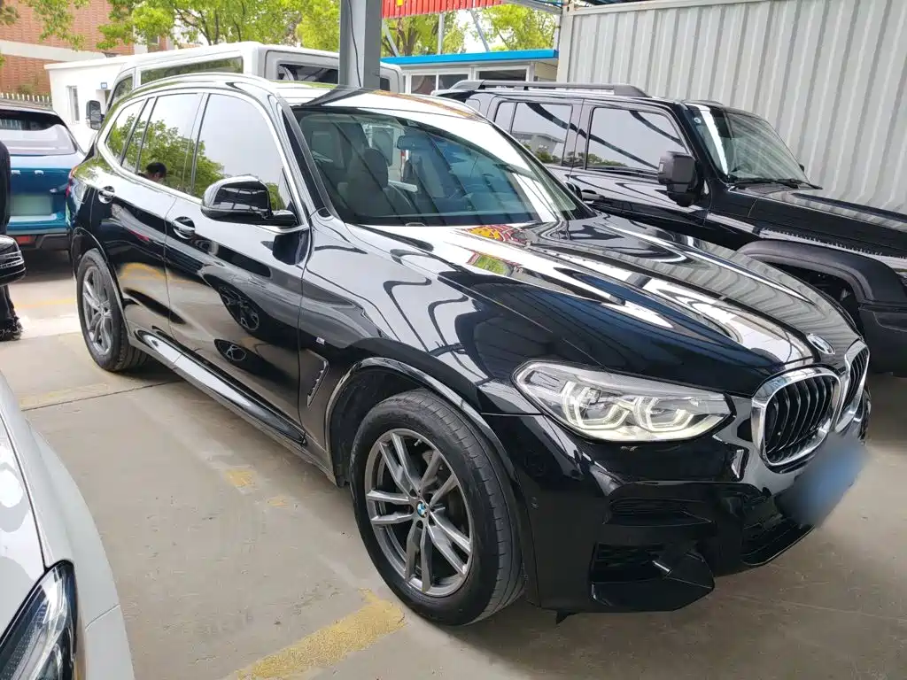 BMW X3 — фото 22