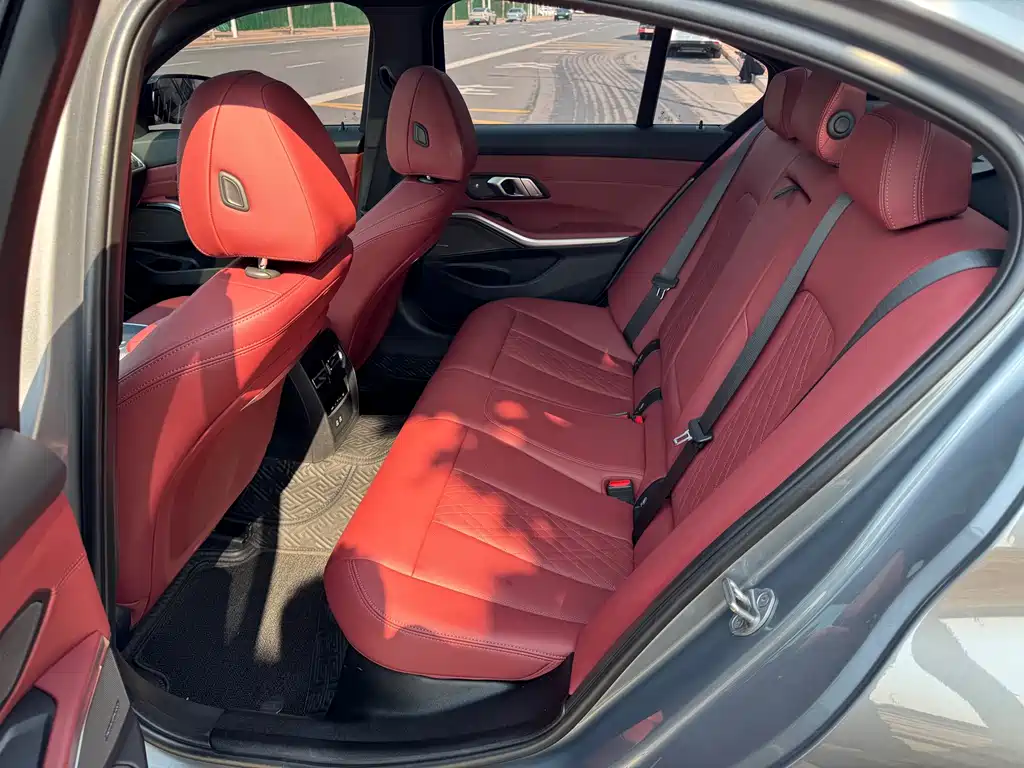 BMW 3 Series — фото 11