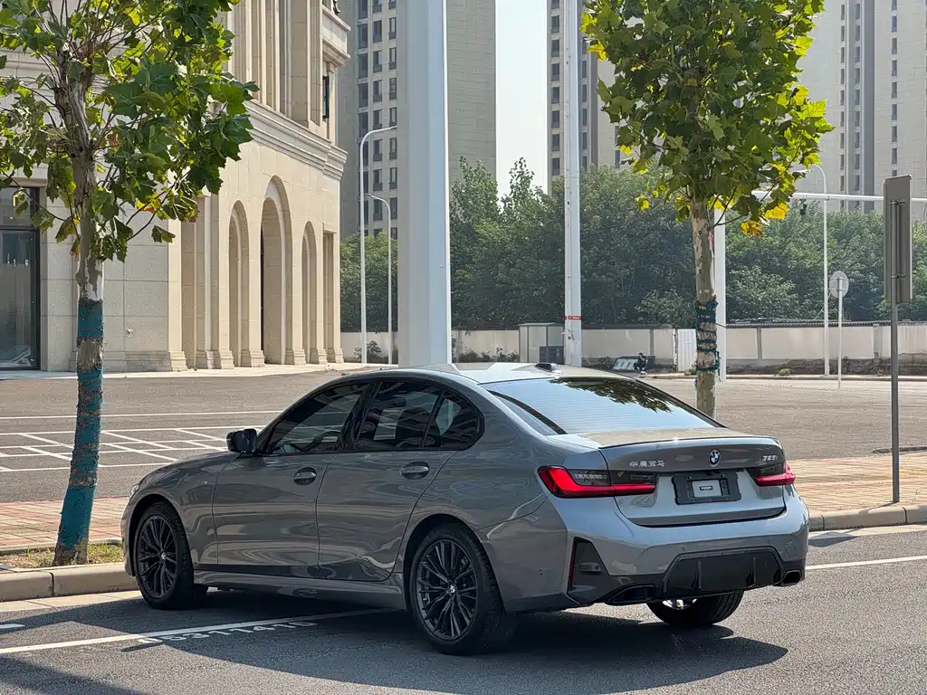 BMW 3 Series — фото 15