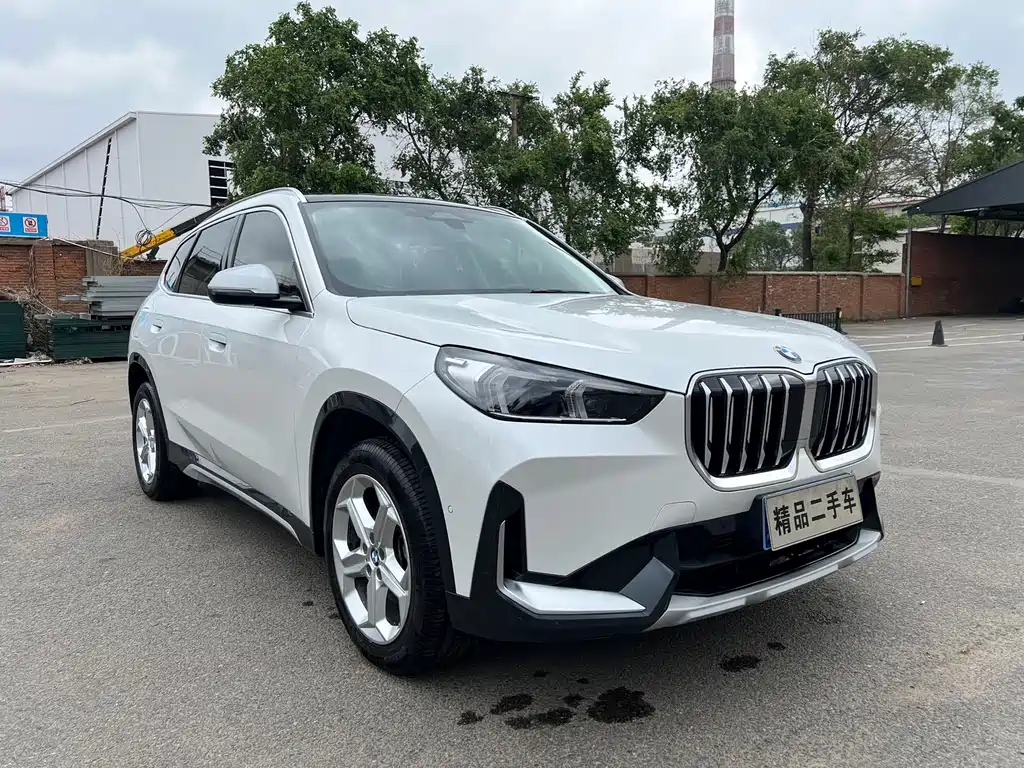 BMW X1 — фото 3