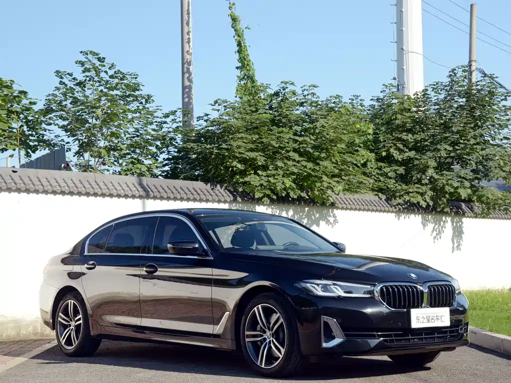 BMW 5 Series — фото 3