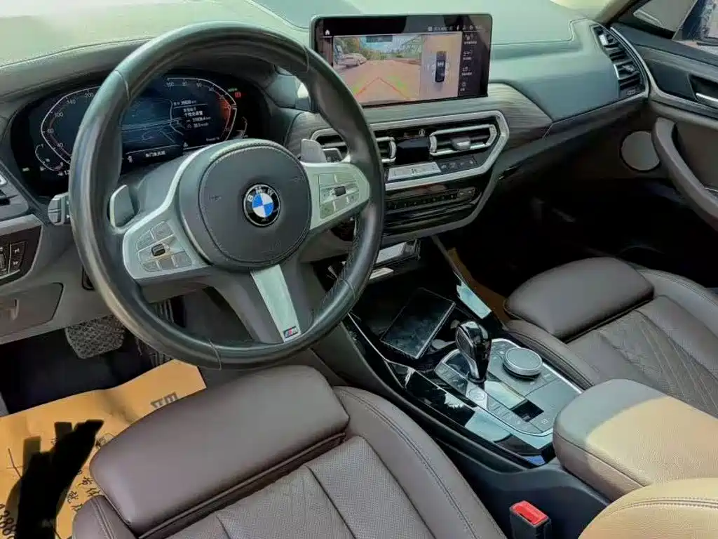 BMW X3 — фото 10