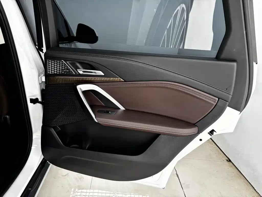 BMW X1 — фото 24