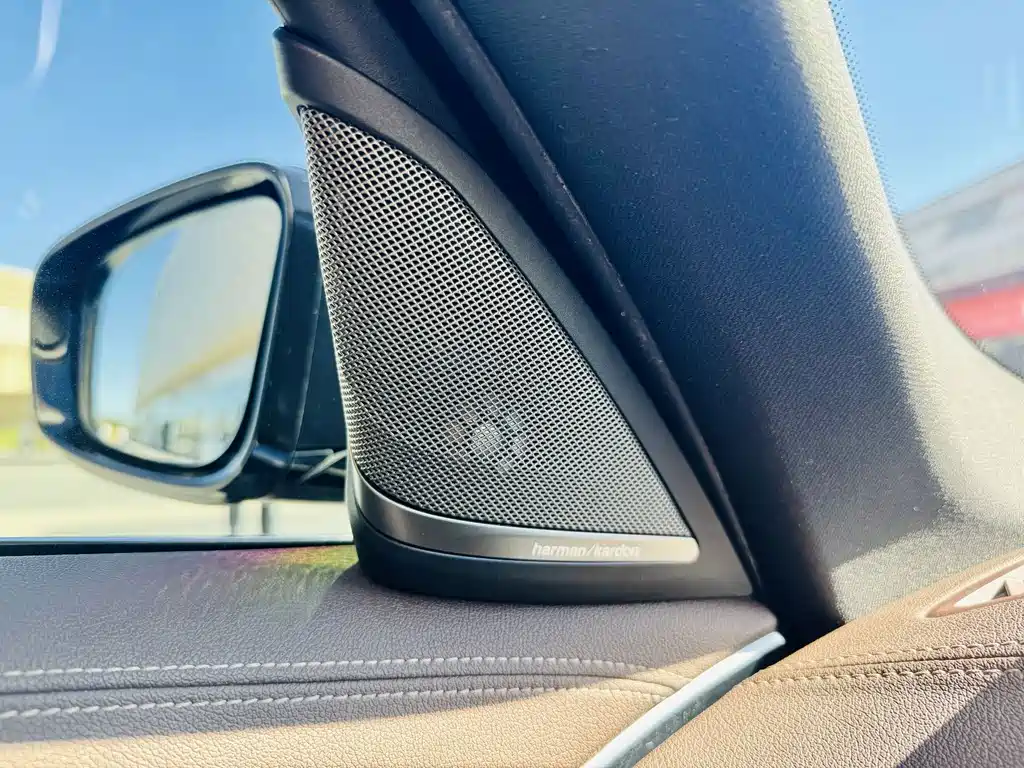 BMW 5 Series New Energy — фото 14
